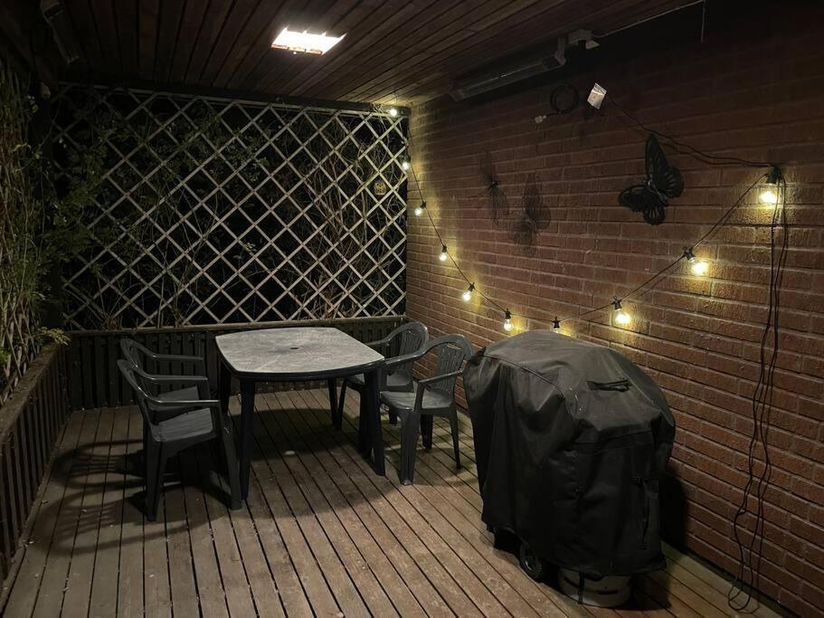 Modernt & Rymligt Sommarhus Pa Landet- Bubbelpool Villa Eskilstuna Exterior foto