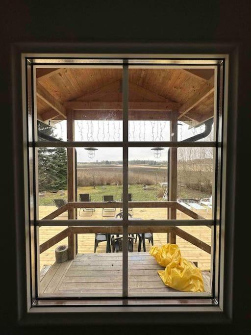 Modernt & Rymligt Sommarhus Pa Landet- Bubbelpool Villa Eskilstuna Exterior foto